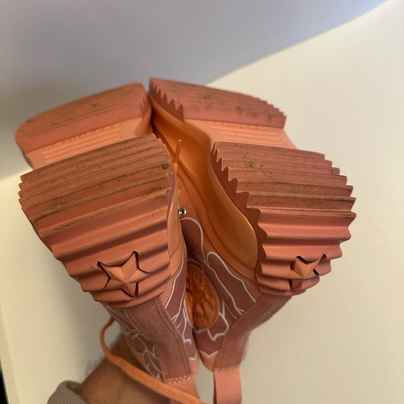 Converse Run Star Hike High Top Pink Quartz White Floral 571877C Women Size 7.0 - Picture 9 of 12